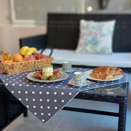 Reina Bed & Breakfast Alghero
