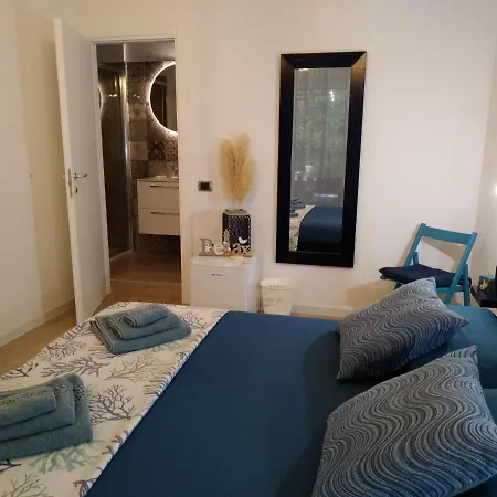 Bed & Breakfast Reina 2*